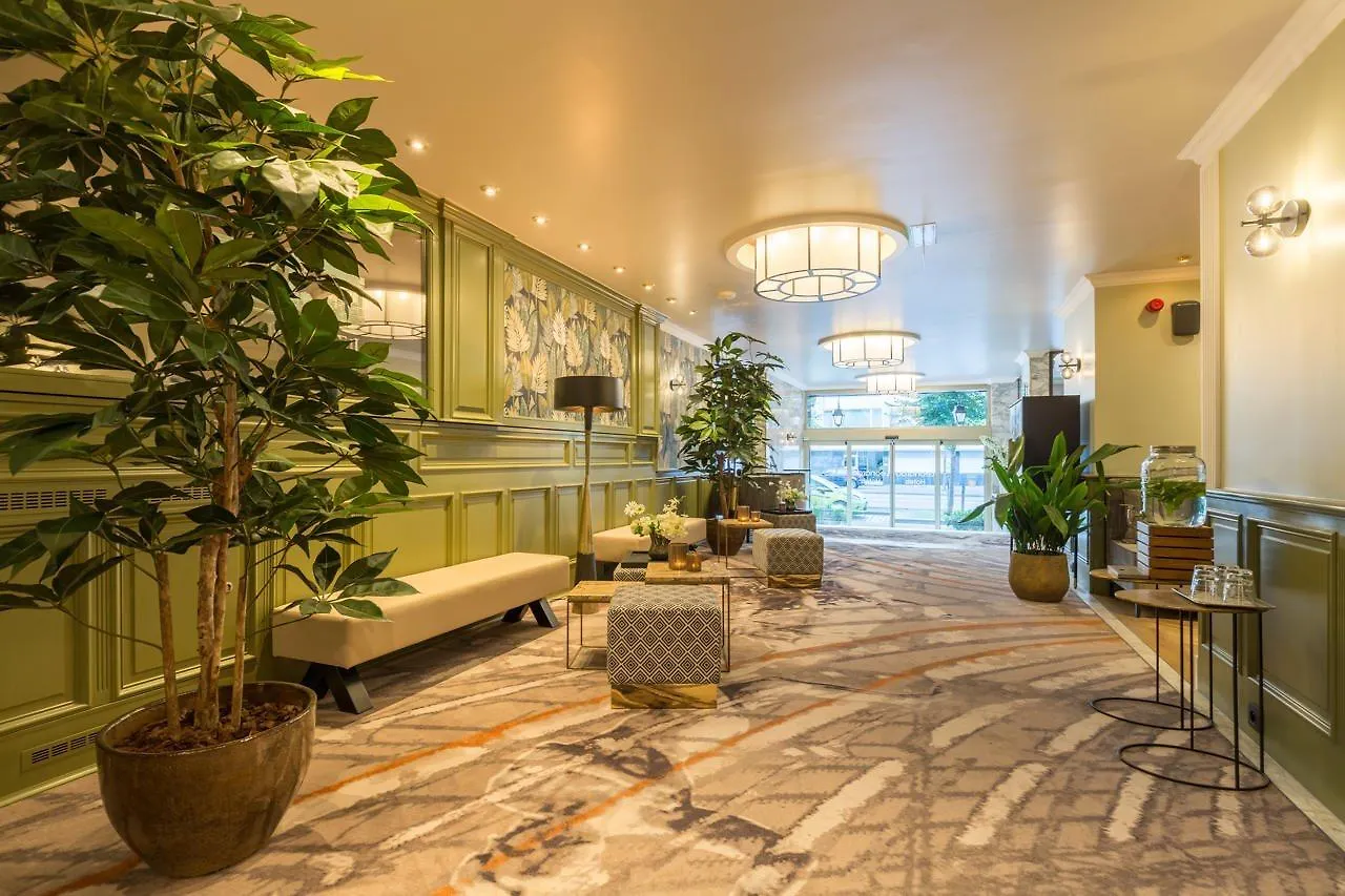 ****  Leonardo Hotel Antwerp The Plaza Belgia